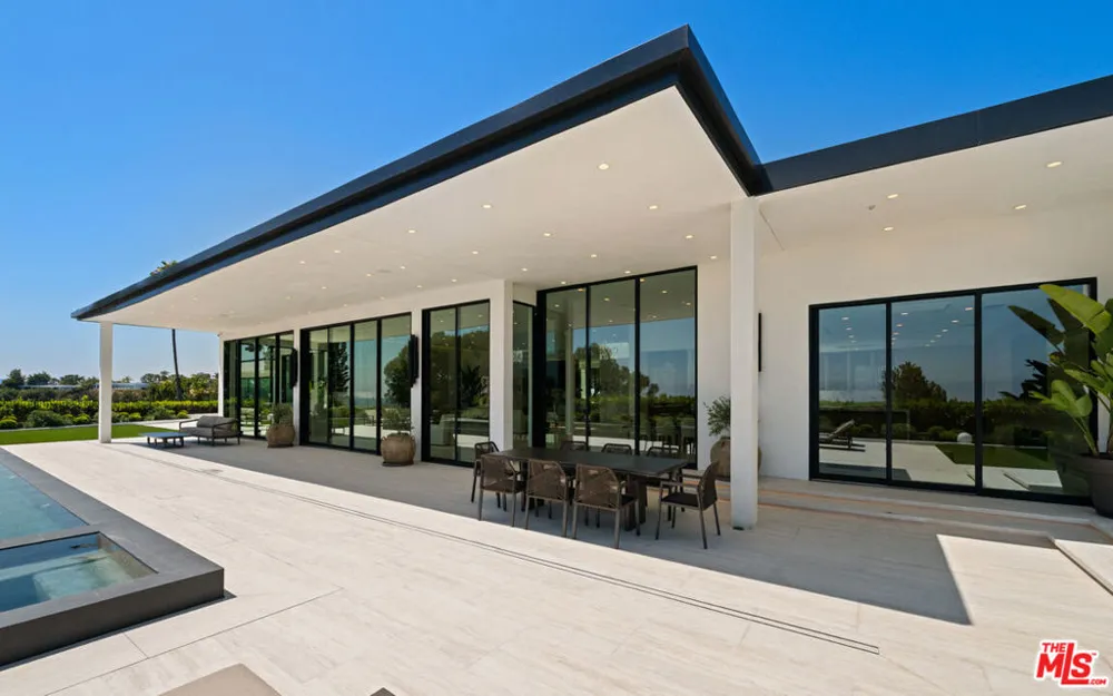 365 Trousdale Place Beverly Hills, CA 90210