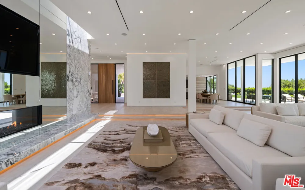 365 Trousdale Place Beverly Hills, CA 90210