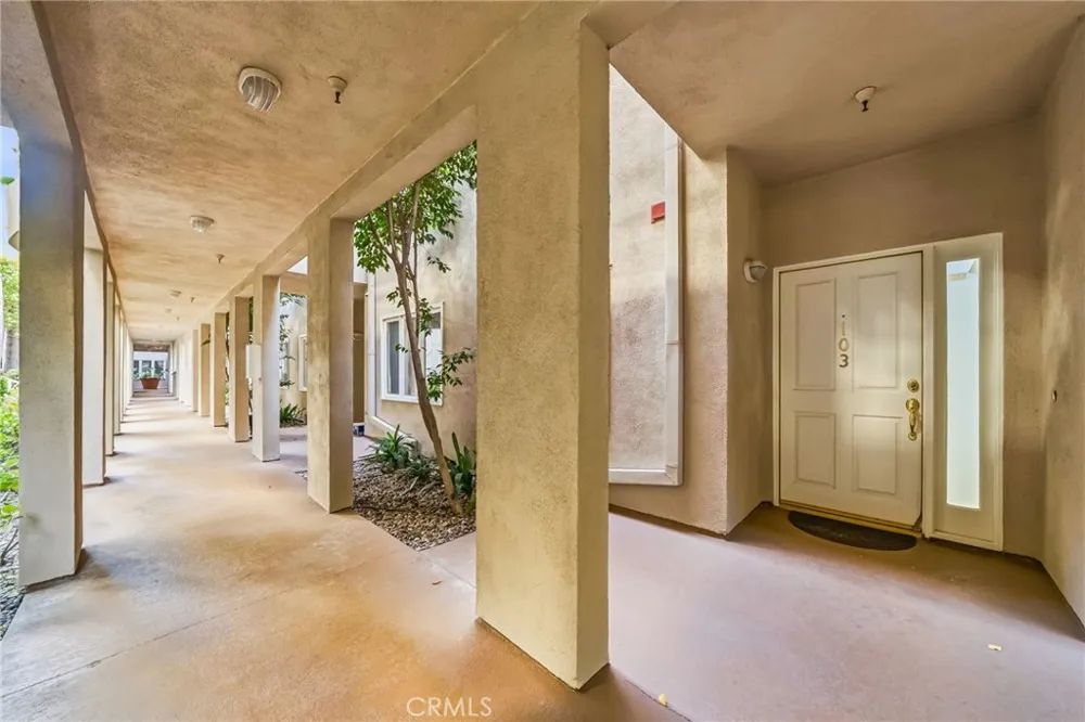 2600 E 20th Street #103A Signal Hill, CA 90755