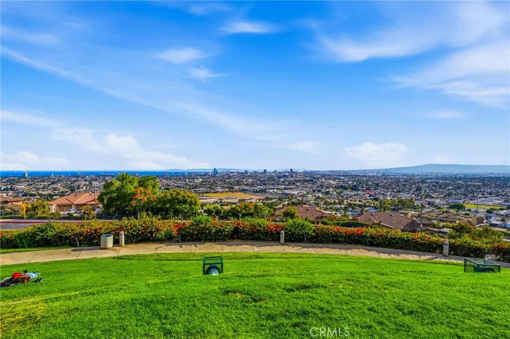 2600 E 20th Street #103A Signal Hill, CA 90755