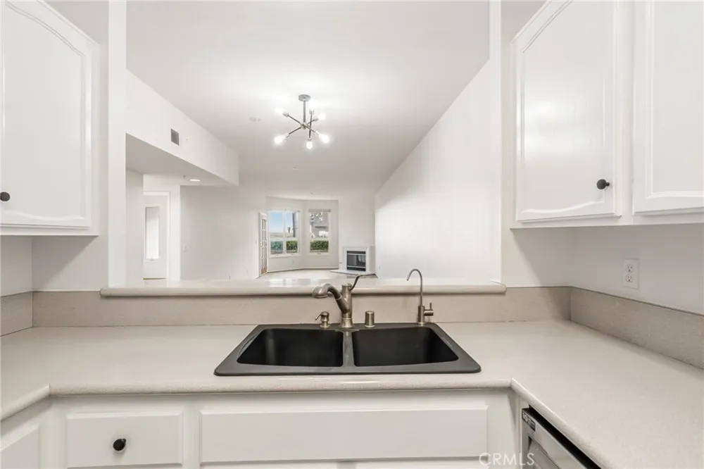 2600 E 20th Street #103A Signal Hill, CA 90755