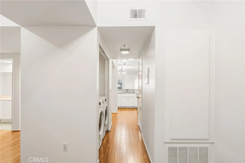 2600 E 20th Street #103A Signal Hill, CA 90755