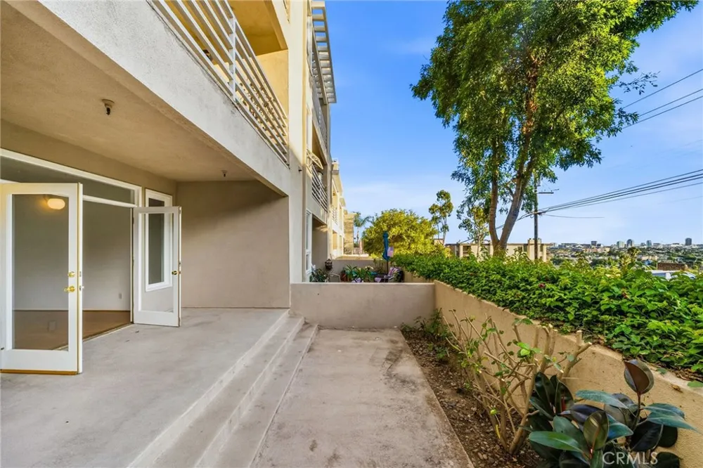 2600 E 20th Street #103A Signal Hill, CA 90755