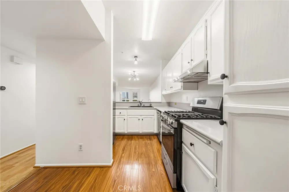 2600 E 20th Street #103A Signal Hill, CA 90755