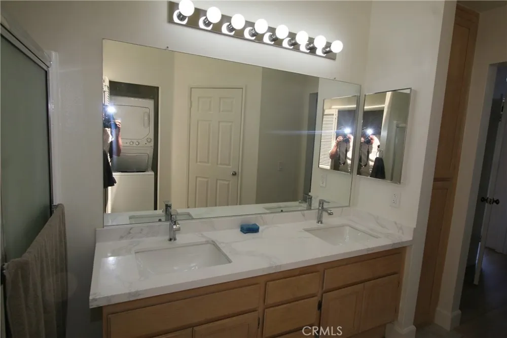 25141 La Jolla #F Laguna Niguel, CA 92677