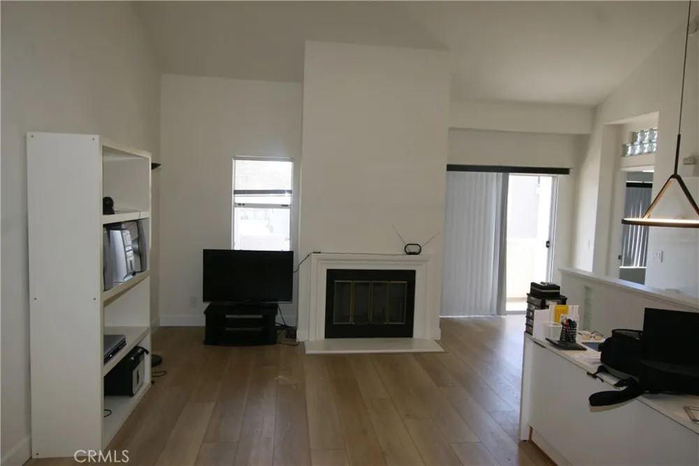 25141 La Jolla #F Laguna Niguel, CA 92677