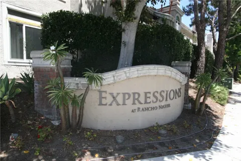 25141 La Jolla #F