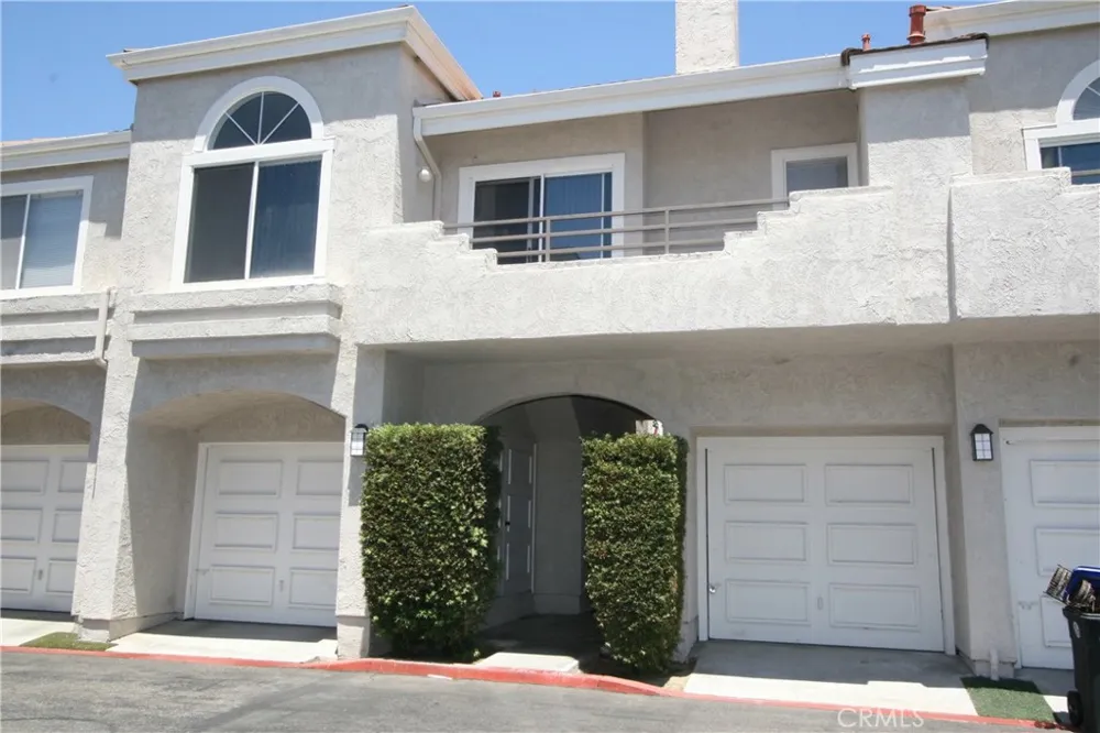 25141 La Jolla #F Laguna Niguel, CA 92677