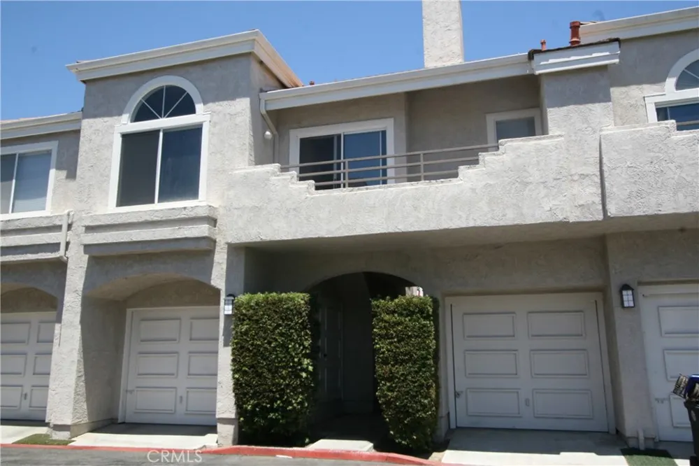 25141 La Jolla #F Laguna Niguel, CA 92677