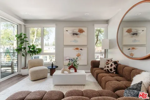7428 Santa Monica Boulevard #202