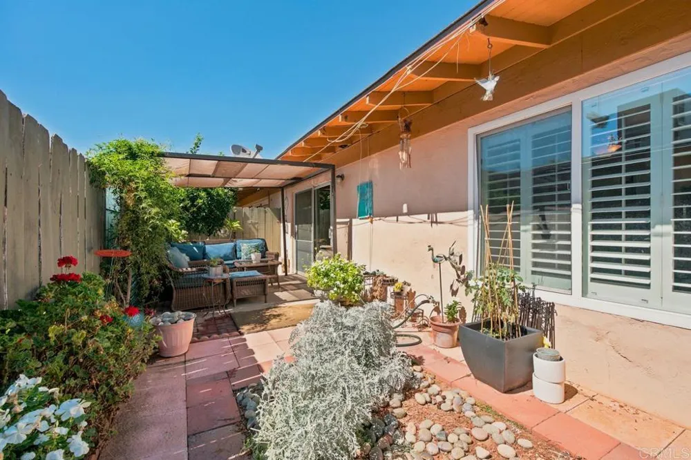 1218 Green Garden Dr #3 El Cajon, CA 92021