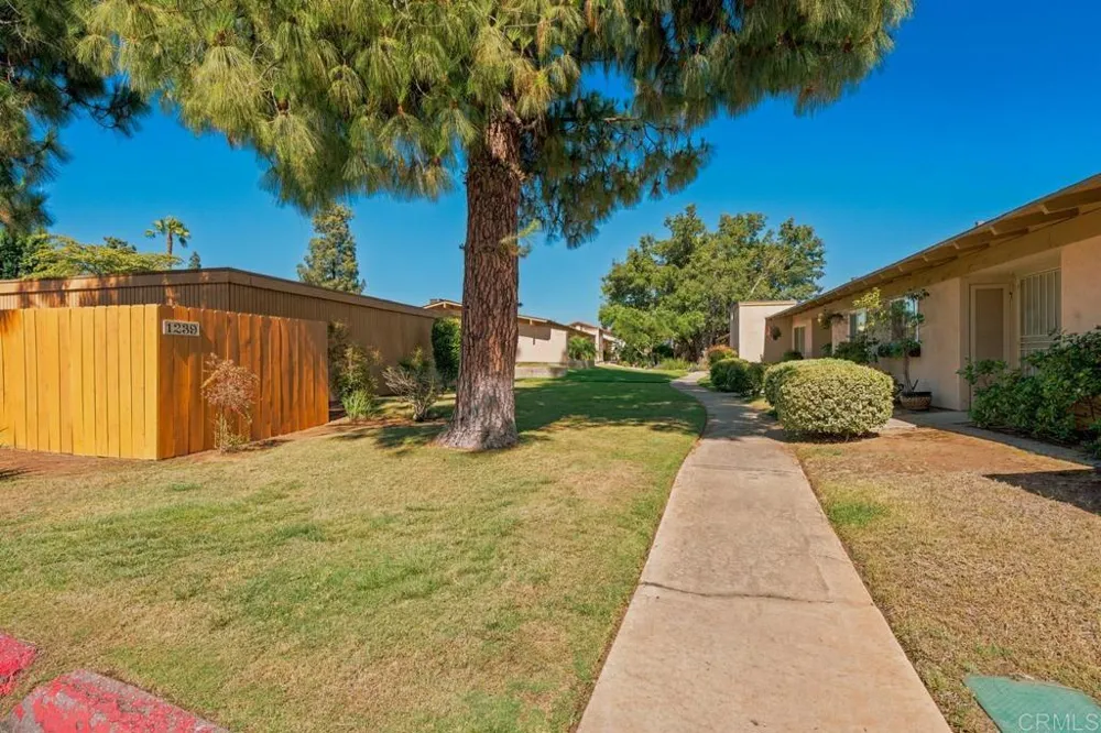 1218 Green Garden Dr #3 El Cajon, CA 92021