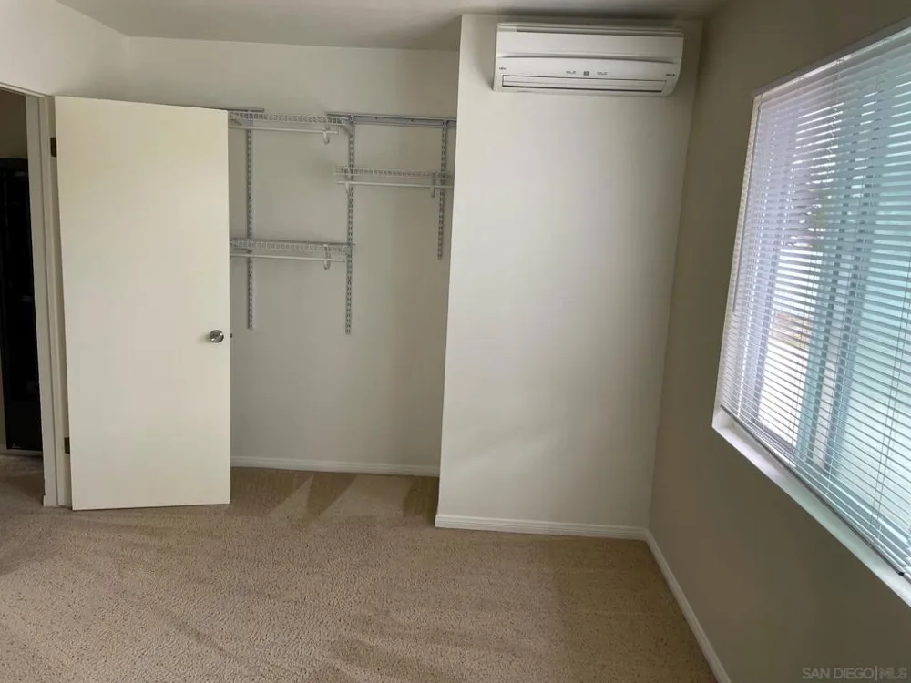 1465 Neptune Avenue Encinitas, CA 92024