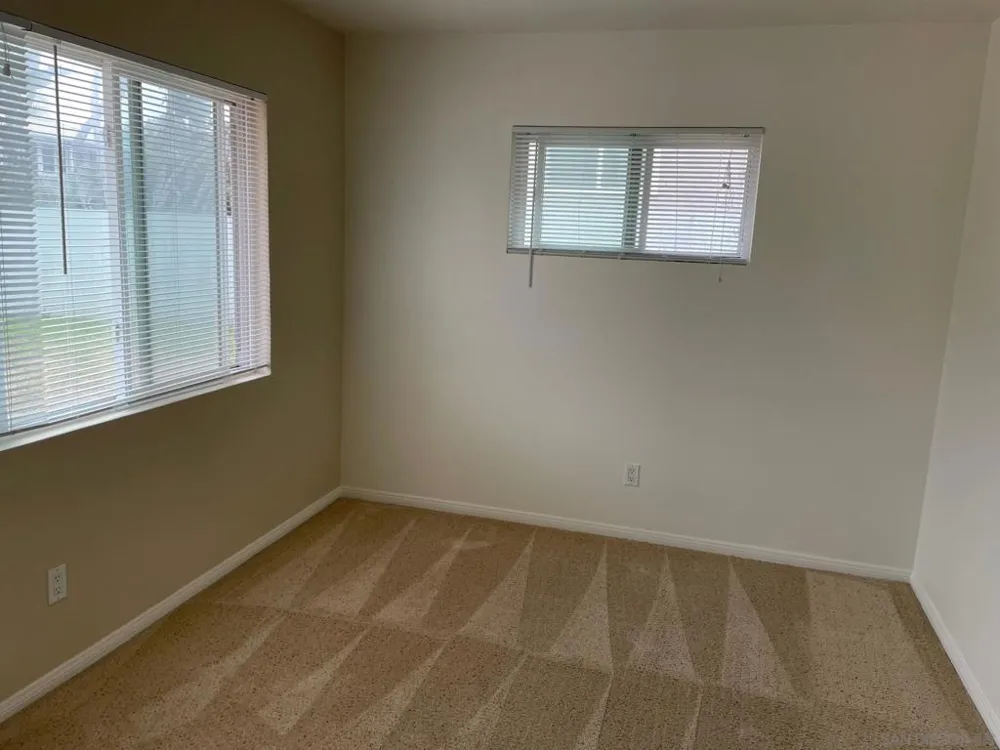 1465 Neptune Avenue Encinitas, CA 92024