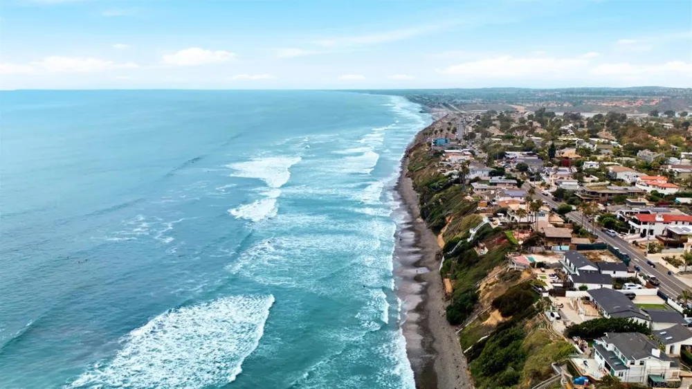 1465 Neptune Avenue Encinitas, CA 92024