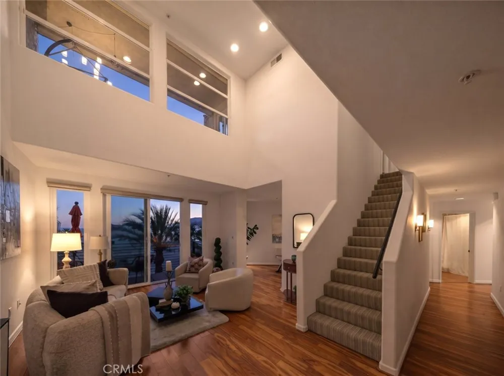 250 First Street #524 Burbank, CA 91502