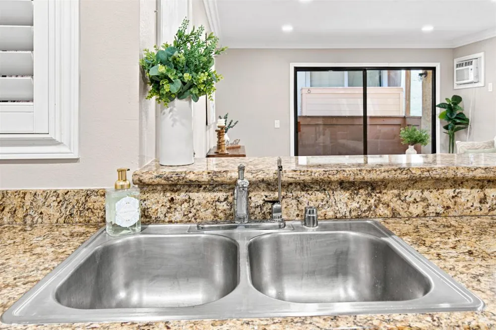 2920 Briarwood Rd #F3 Bonita, CA 91902