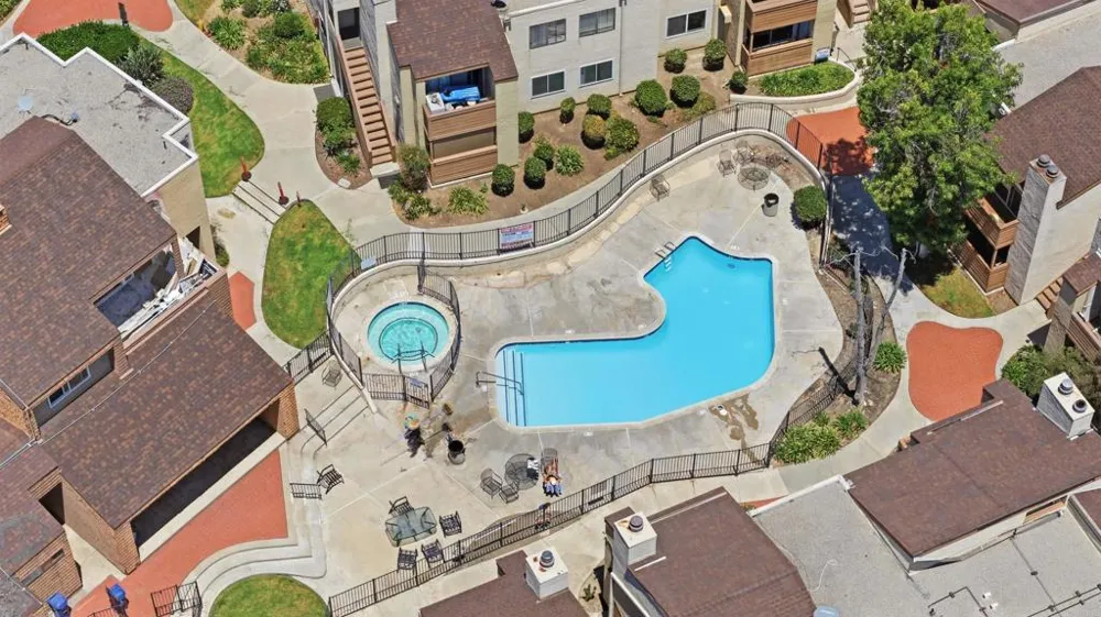 2920 Briarwood Rd #F3 Bonita, CA 91902