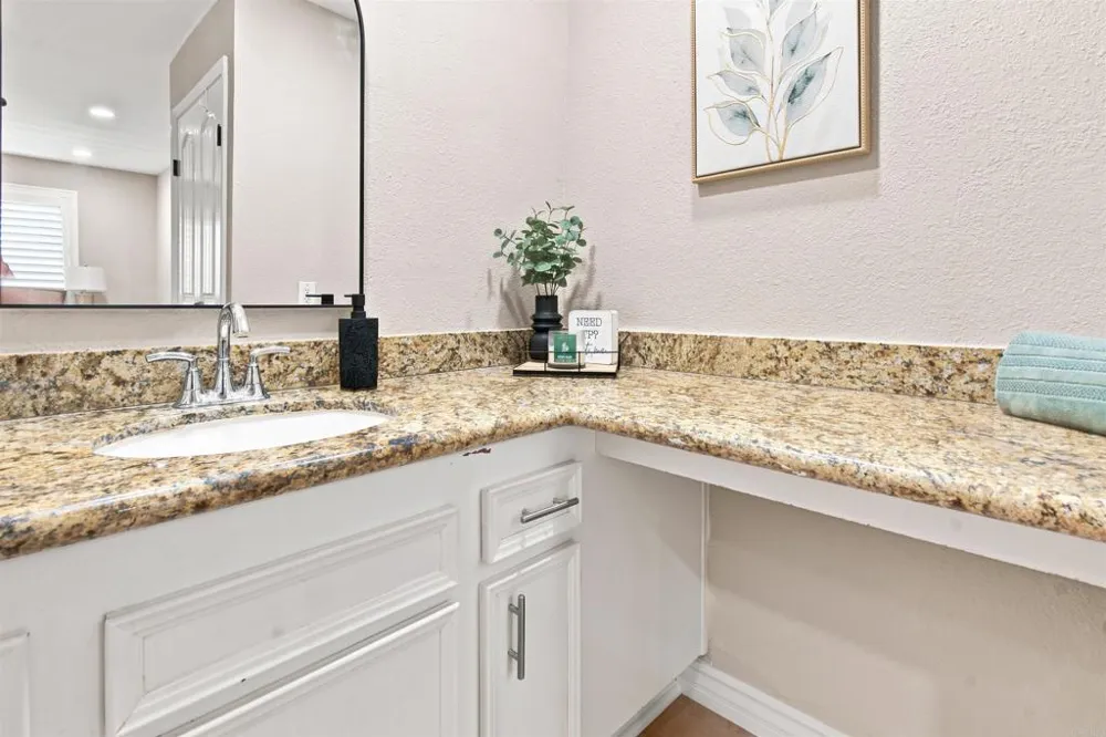2920 Briarwood Rd #F3 Bonita, CA 91902