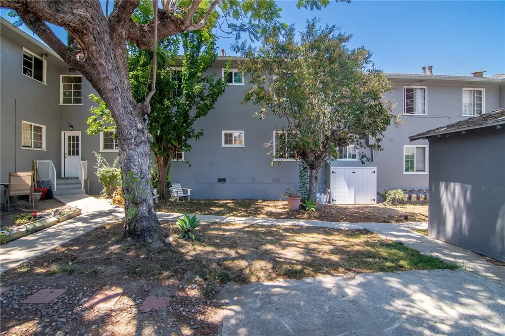 4030 Abourne Road #A Los Angeles, CA 90008