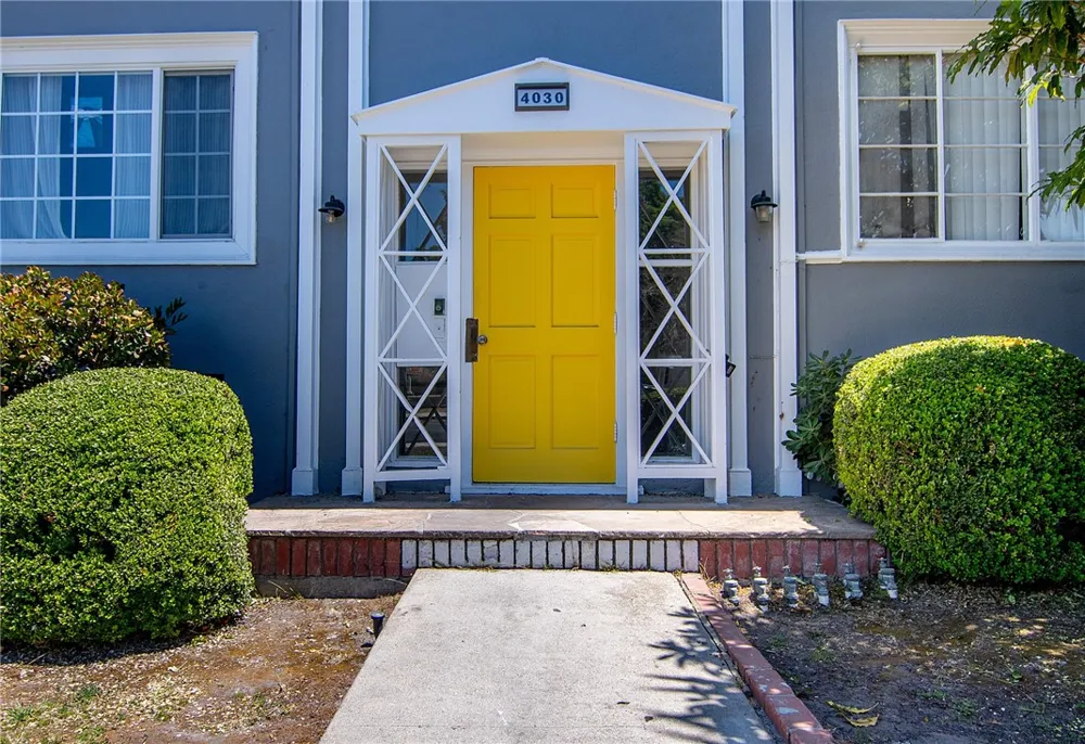 4030 Abourne Road #A Los Angeles, CA 90008