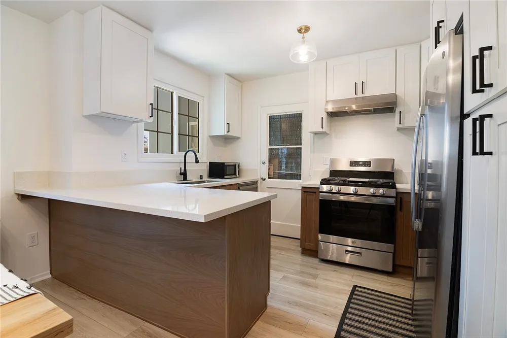 4030 Abourne Road #A Los Angeles, CA 90008