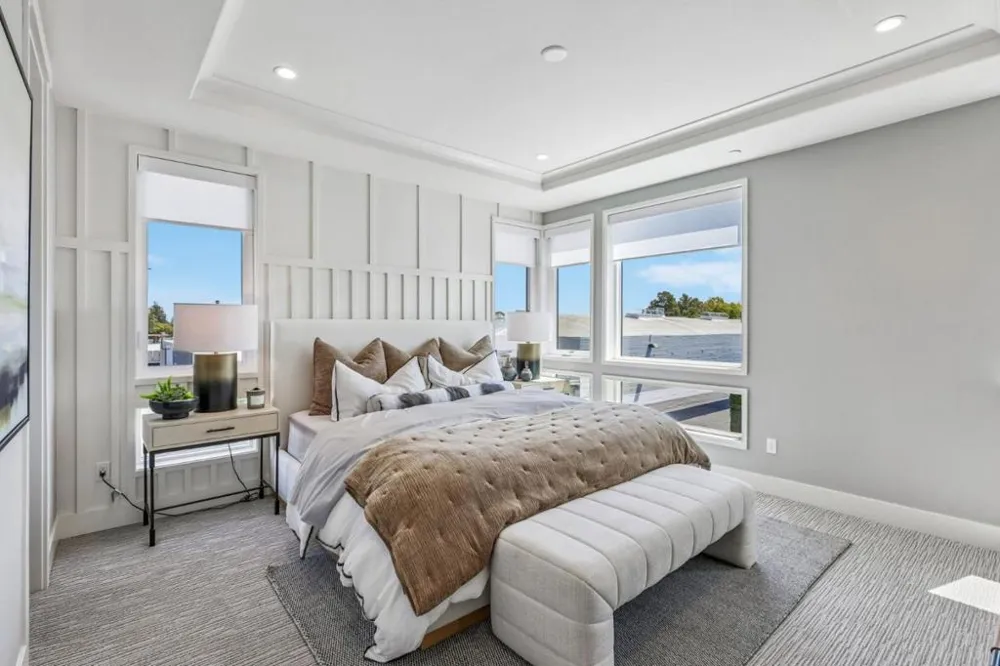 422 Acacia Avenue Palo Alto, CA 94306