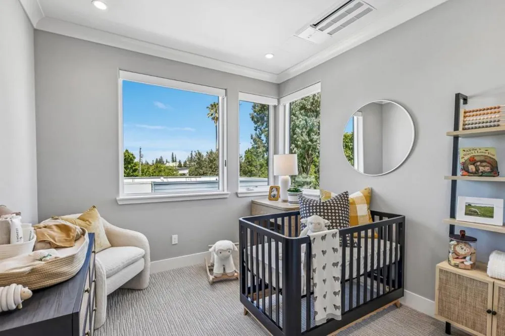 422 Acacia Avenue Palo Alto, CA 94306