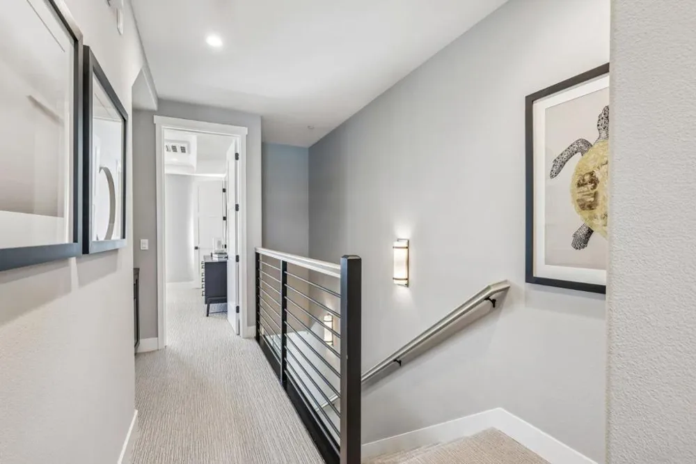 422 Acacia Avenue Palo Alto, CA 94306