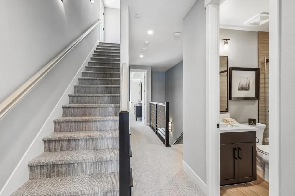 422 Acacia Avenue Palo Alto, CA 94306