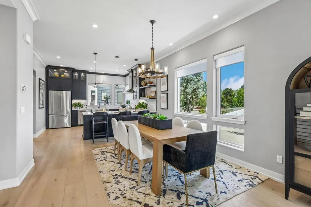 422 Acacia Avenue Palo Alto, CA 94306