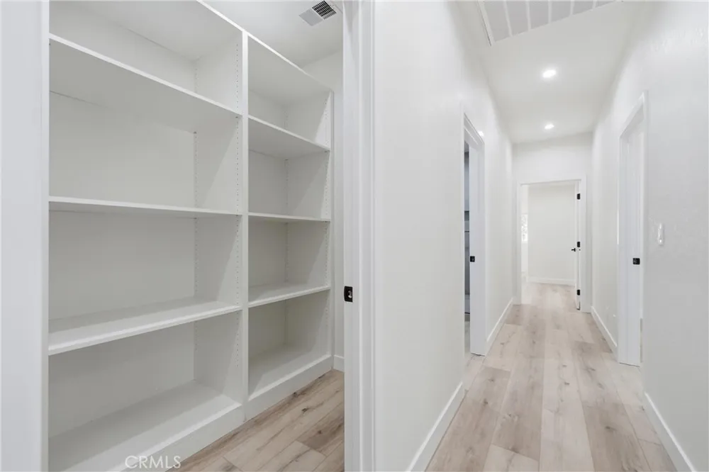 5653 Willow Avenue Rosamond, CA 93560