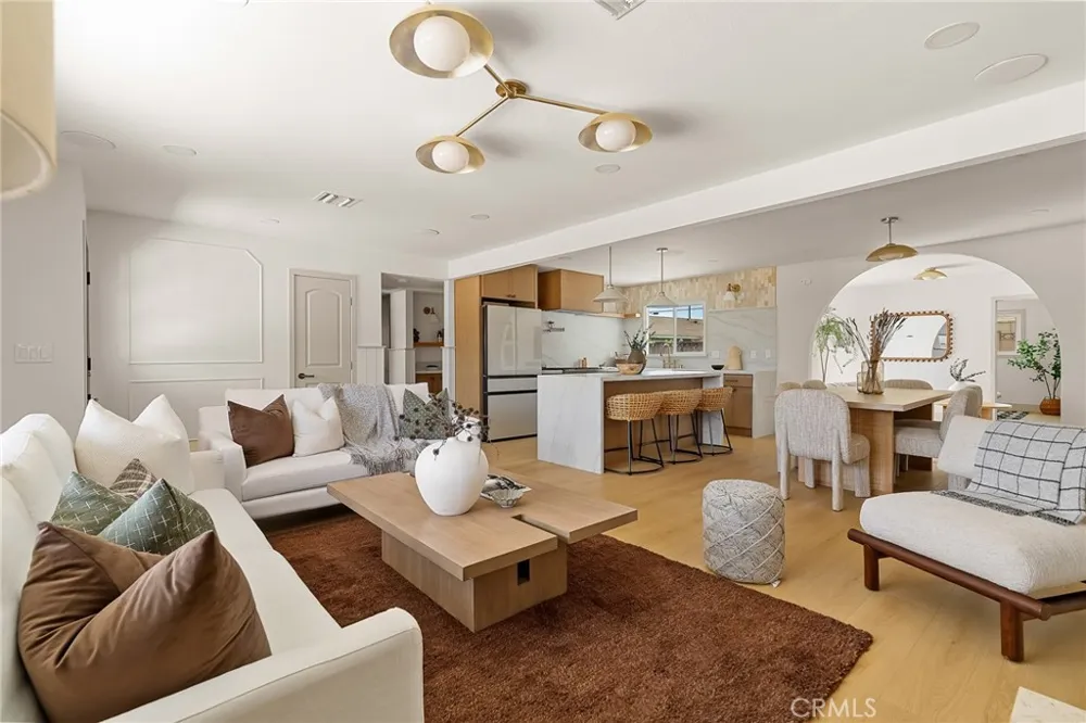 12091 Blackmer Garden Grove, CA 92845
