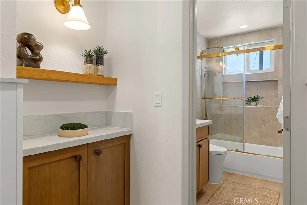 12091 Blackmer Garden Grove, CA 92845