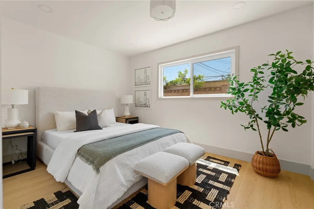 12091 Blackmer Garden Grove, CA 92845