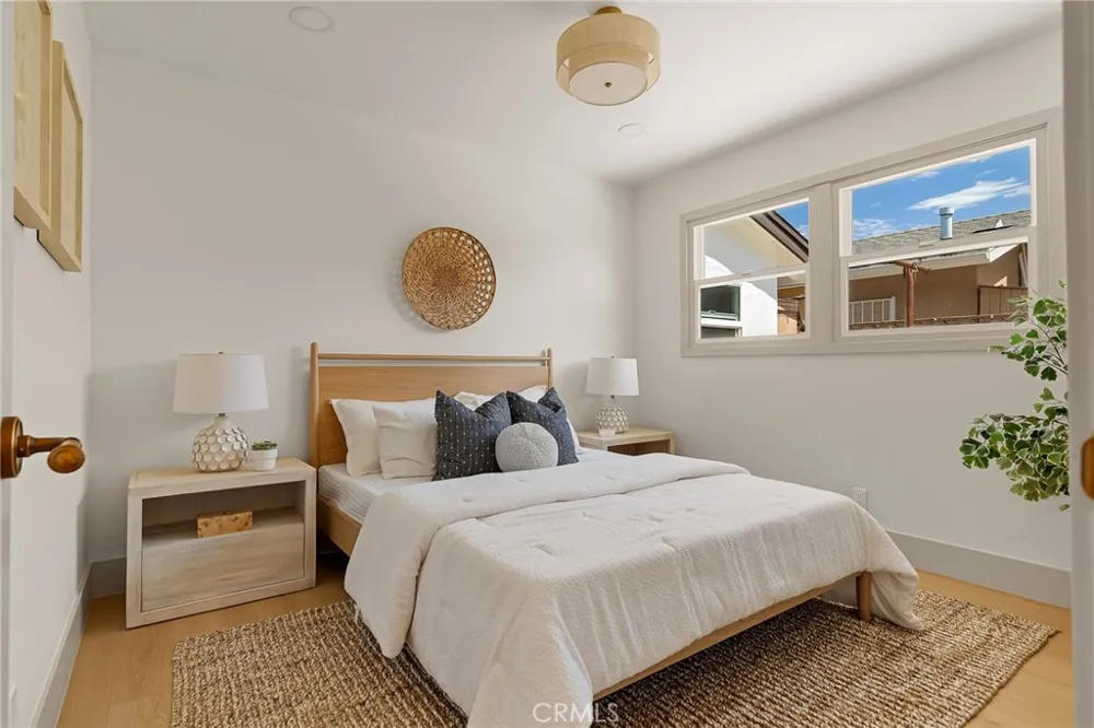 12091 Blackmer Garden Grove, CA 92845