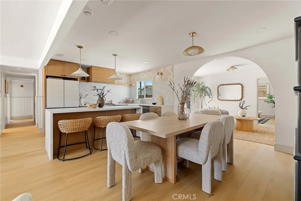 12091 Blackmer Garden Grove, CA 92845