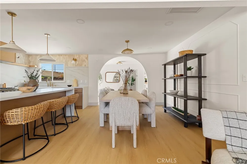12091 Blackmer Garden Grove, CA 92845