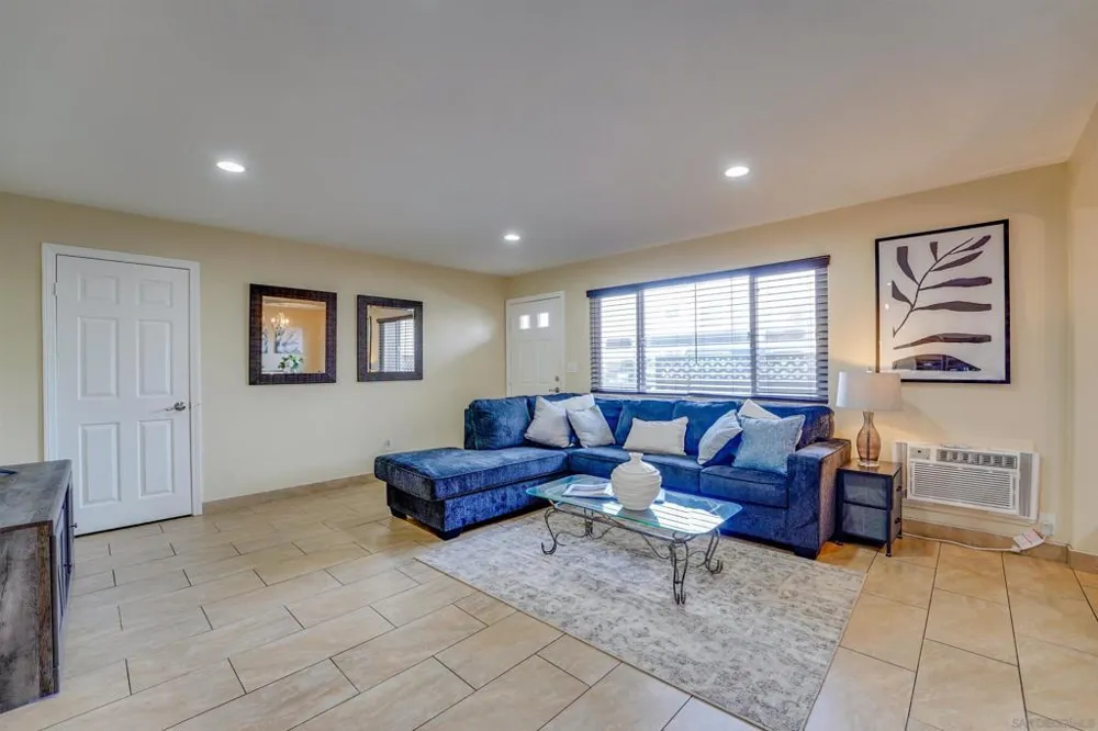 188 S Lincoln Ave #3 El Cajon, CA 92020