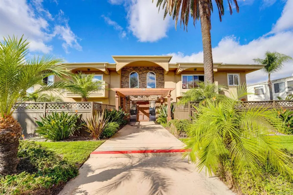 188 S Lincoln Ave #3 El Cajon, CA 92020