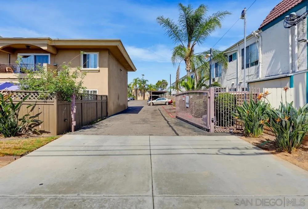 188 S Lincoln Ave #3 El Cajon, CA 92020