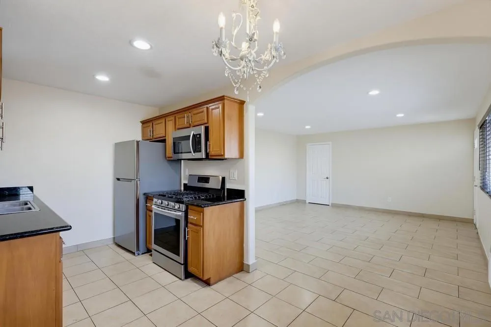 188 S Lincoln Ave #3 El Cajon, CA 92020