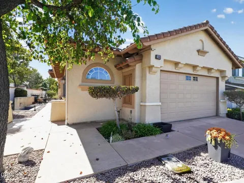 2886 Golf Villa Way