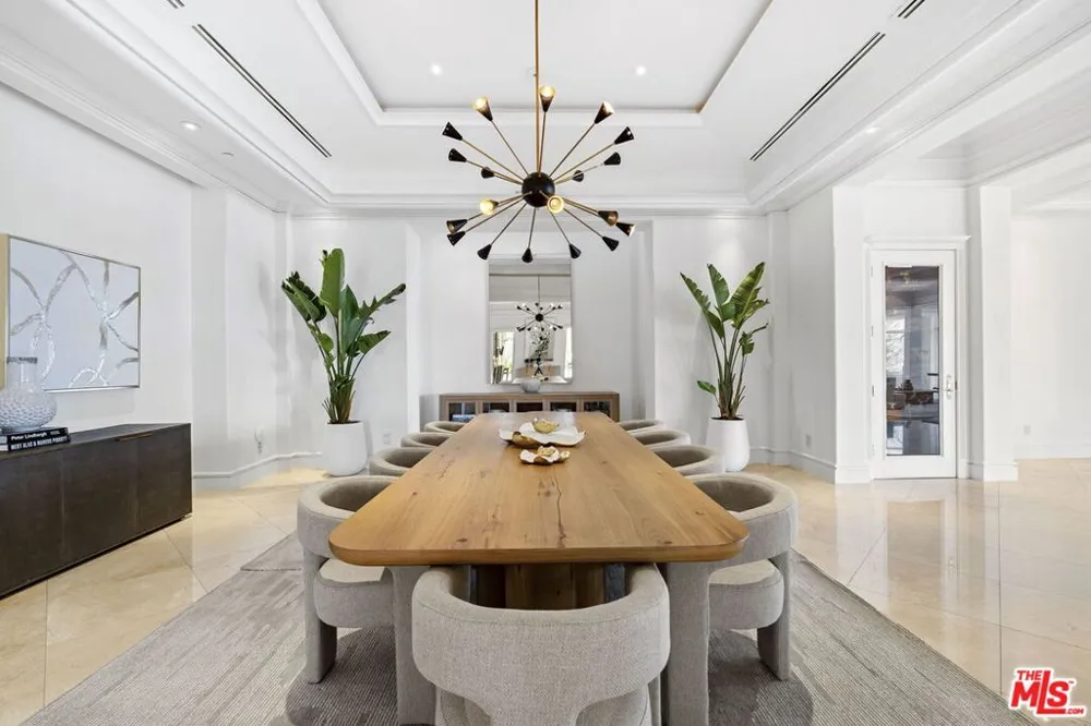 360 TROUSDALE PLACE Beverly Hills, CA 90210