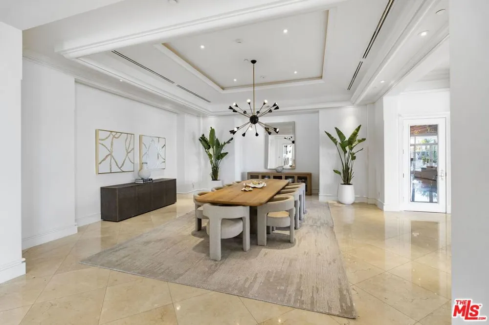 360 TROUSDALE PLACE Beverly Hills, CA 90210