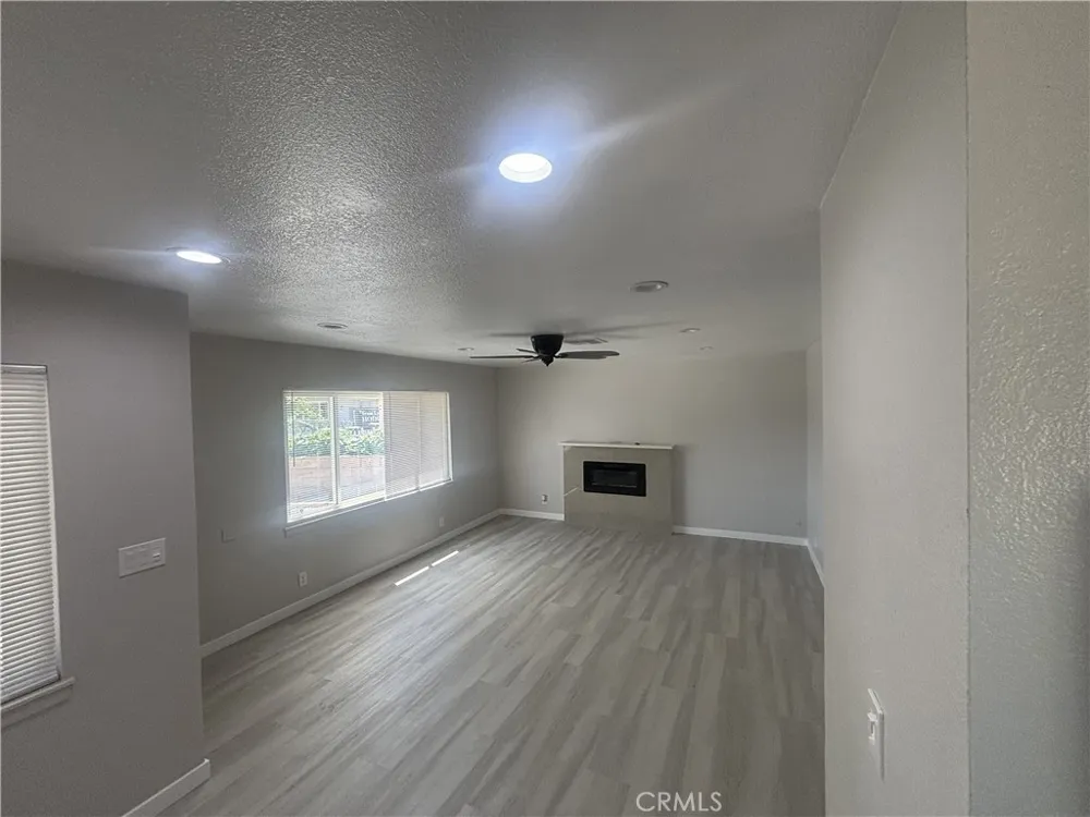 15118 Prado Court Victorville, CA 92395