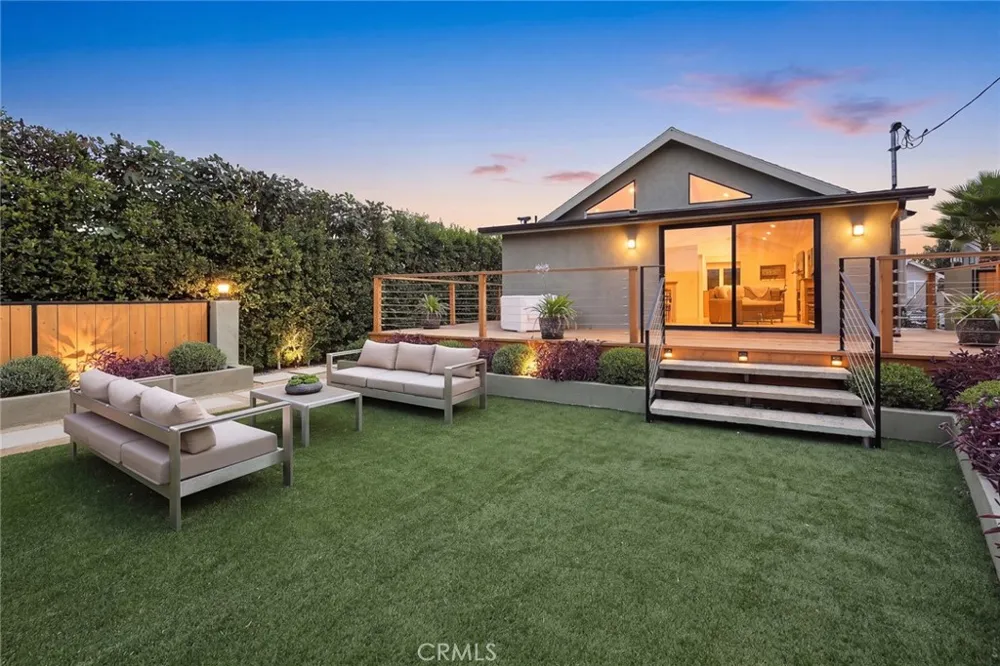 225 Branch Highland Park, CA 90042