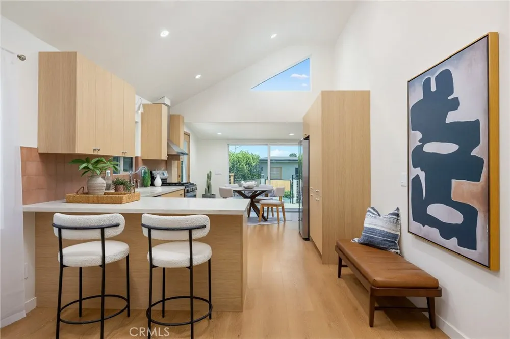 225 Branch Highland Park, CA 90042
