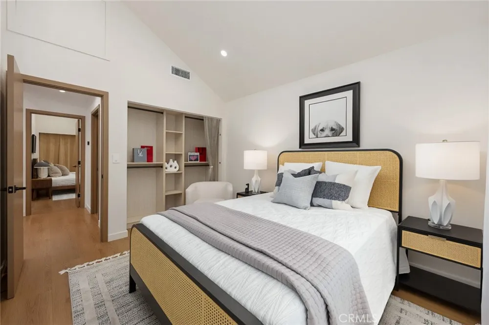225 Branch Highland Park, CA 90042