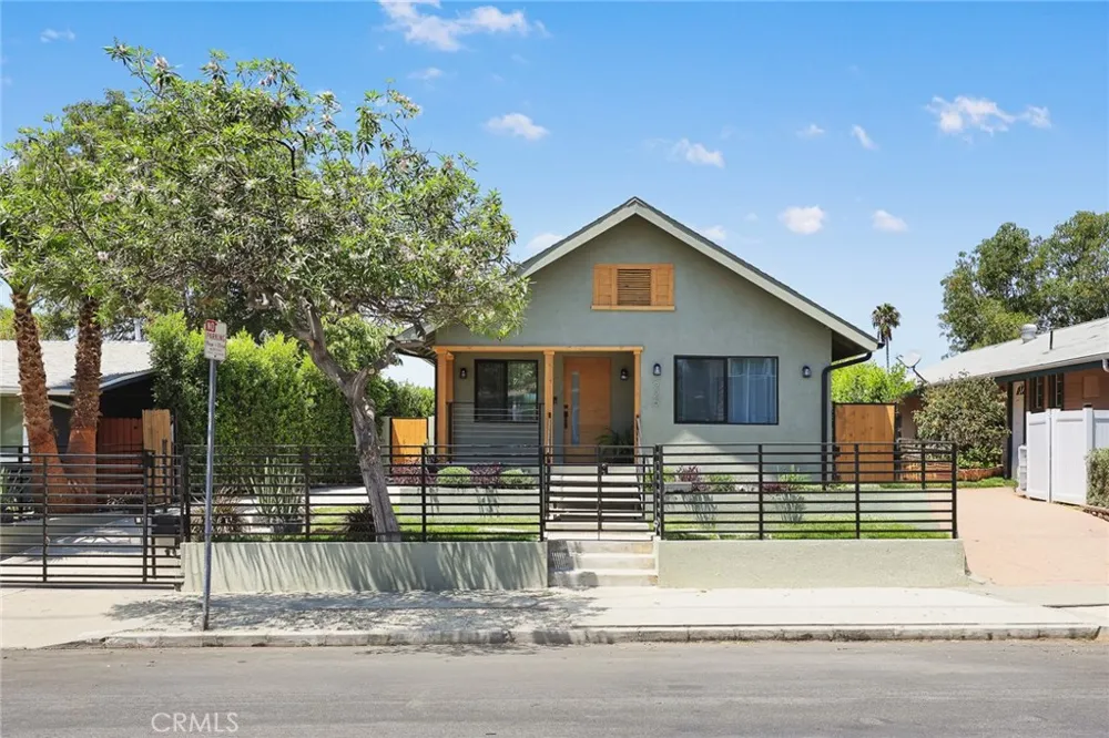 225 Branch Highland Park, CA 90042